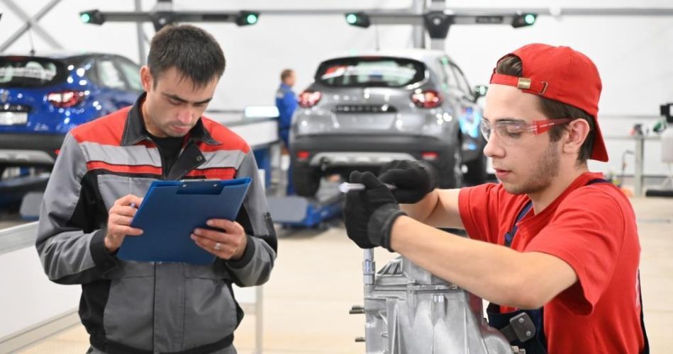 Слесарь по ремонту автомобилей